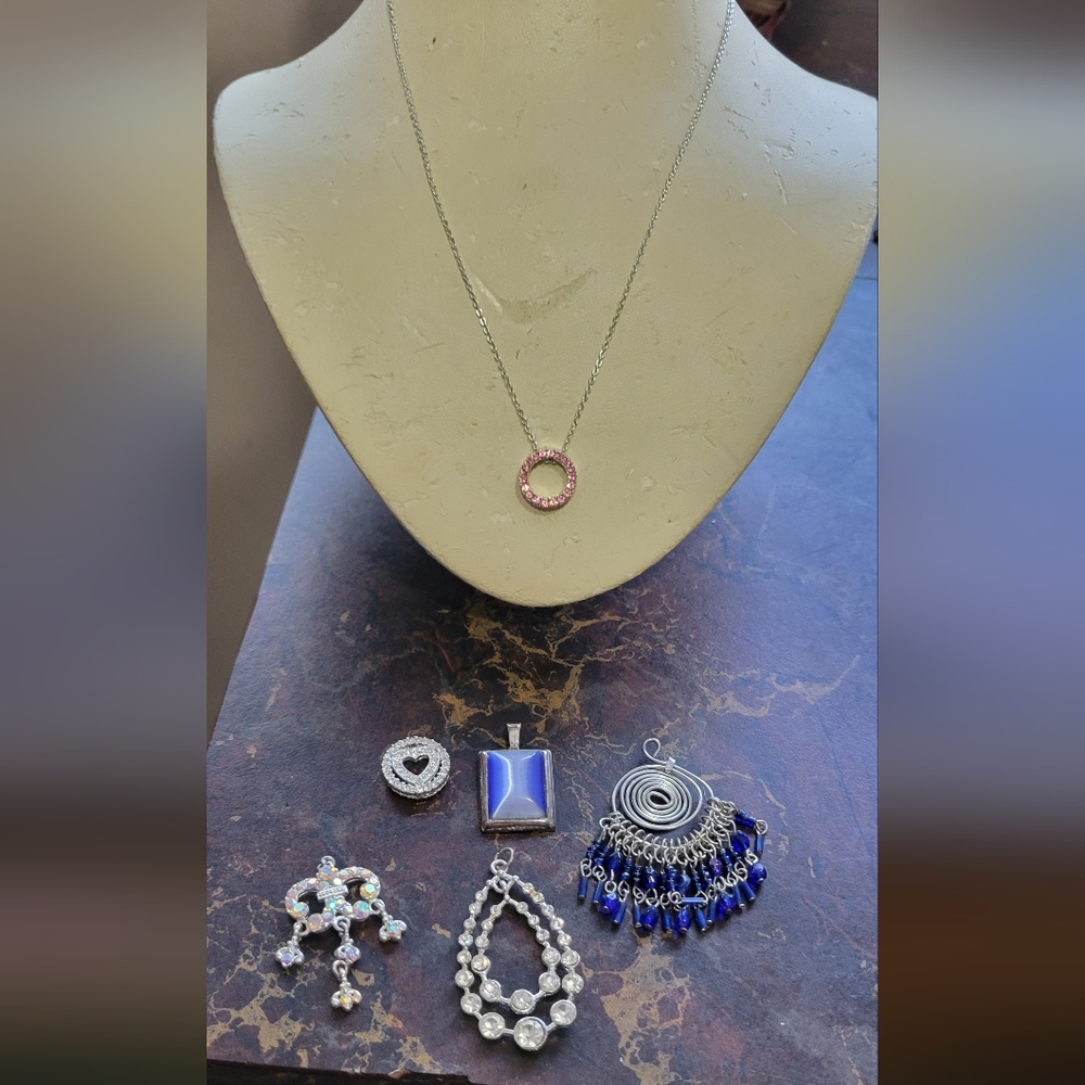 18" Chain with an Asortment of Pendants